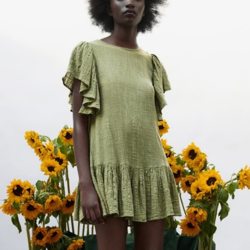 Zara Ruffled Midi Dress In Green, Size Medium